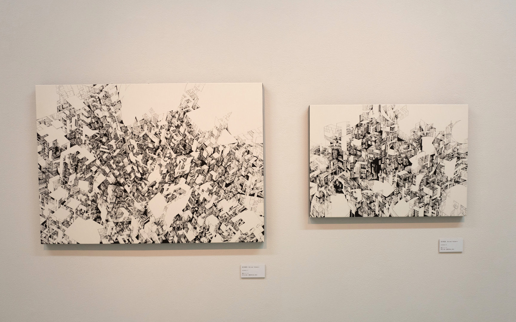 右作品：坂本睦美 《scenery 2》 2018年 紙にインク 294 x 420 mm